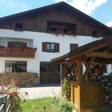 Appartamento Cologna Castelfondo Kültér fotó